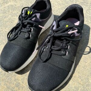Women’s Black Athletic Shoes